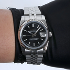 Seikjust | Classic Black