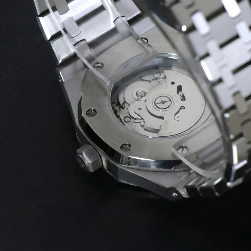 Royal Seikoak | White