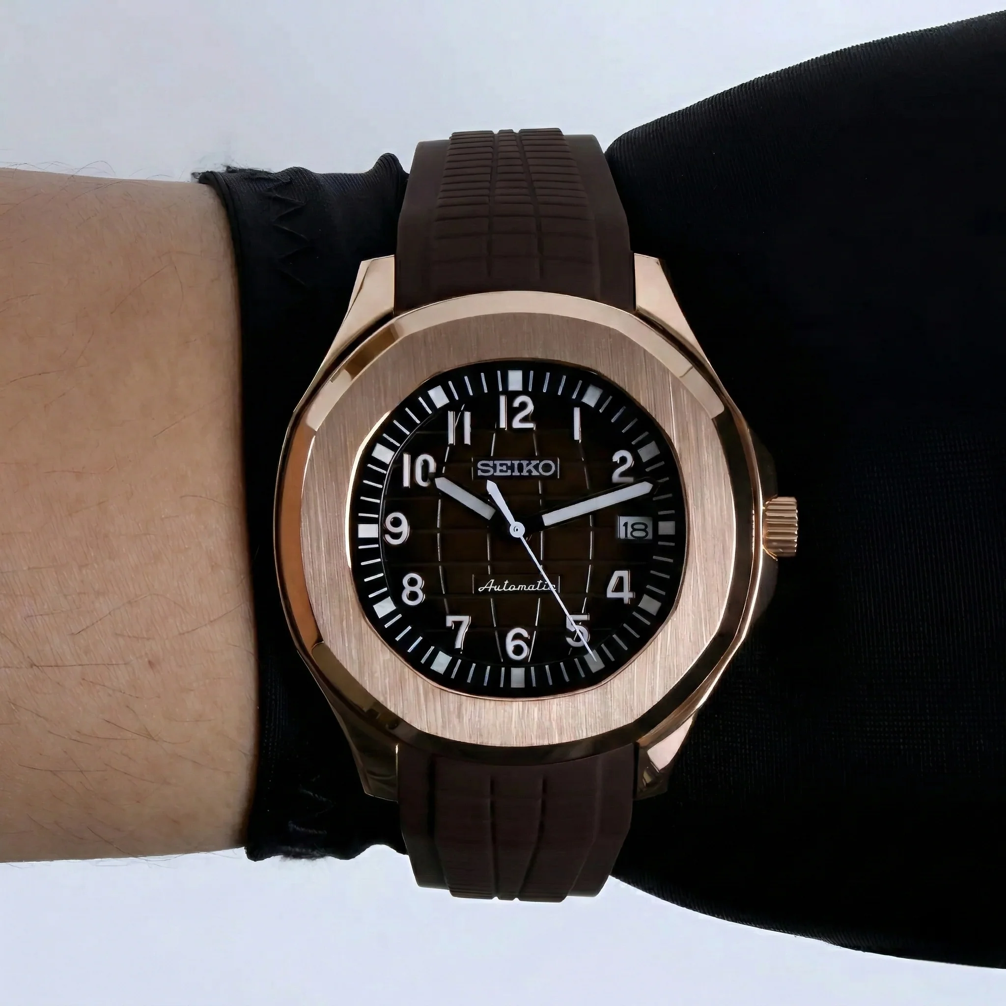 Seiknaut | Rose Gold Brown