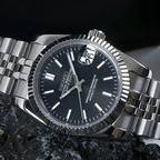 Seikjust | Classic Black