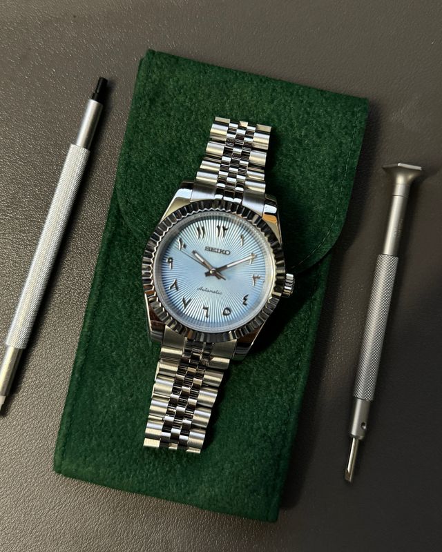 Seikjust | Arabic Light Blue