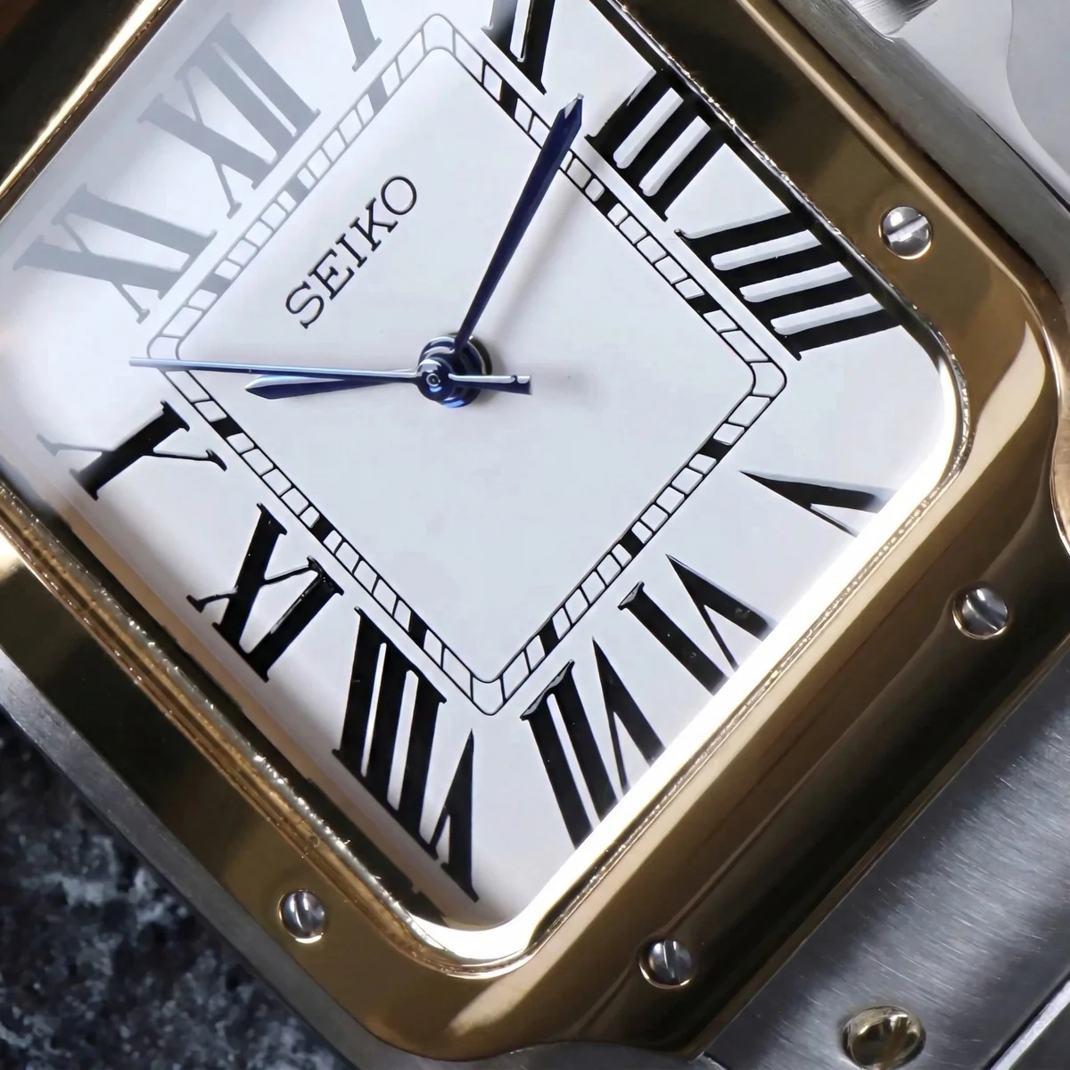 Santeiko | Two Tone White