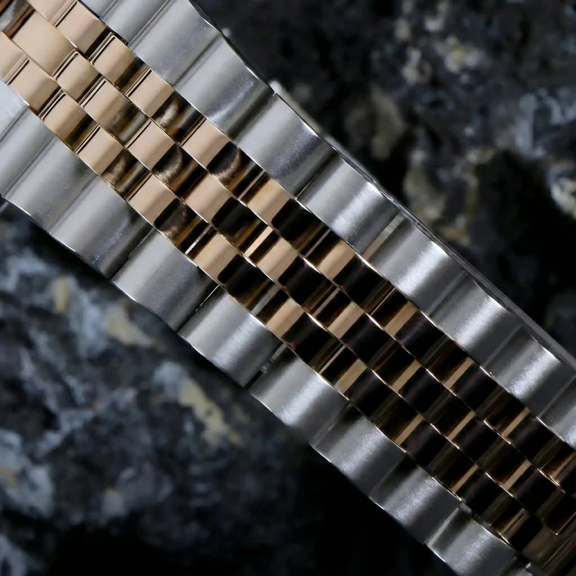Seikjust | Mother of Pearl Gold