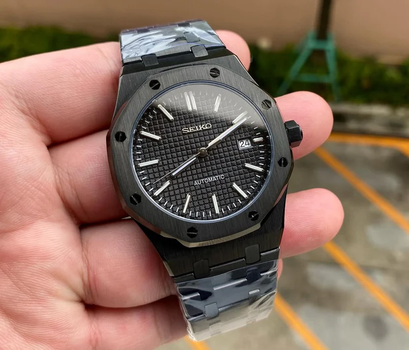 Royal Seikoak | Black Stealth